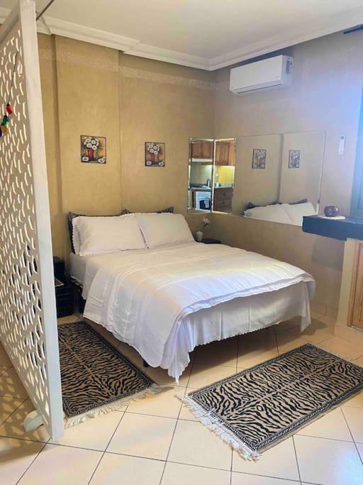 Superbe Appartement A Gueliz Marrakesh Bagian luar foto